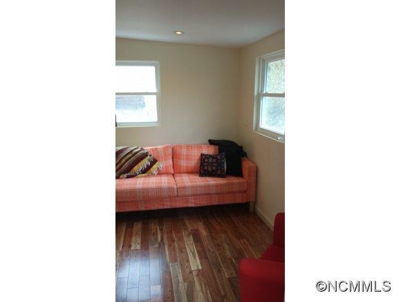 60 Naples Road - Photo 6