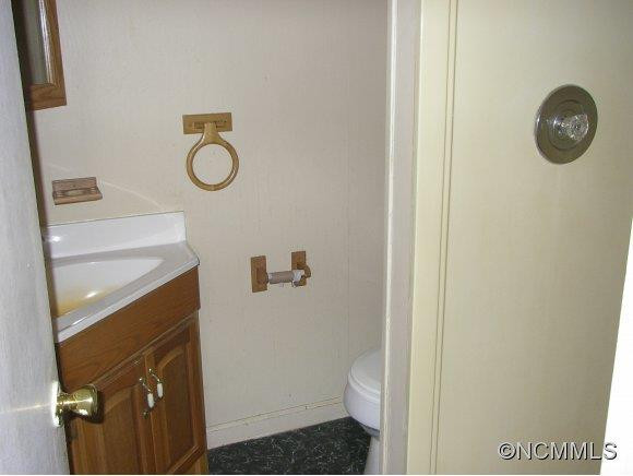 244 OWENS ROAD - Photo 10
