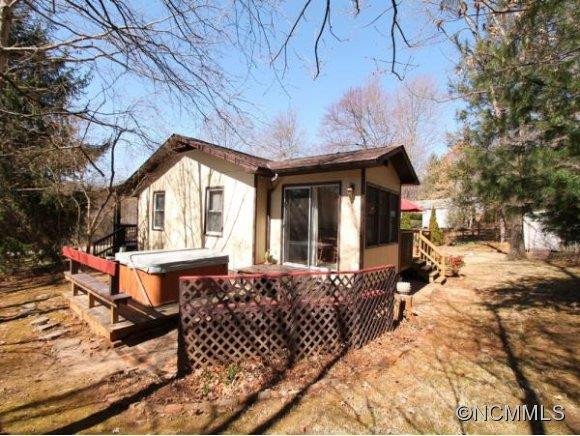 30 FRIENDSHIP LANE - Photo 21