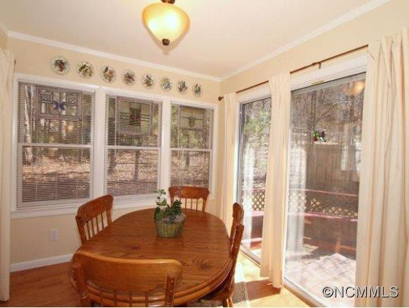 30 FRIENDSHIP LANE - Photo 7