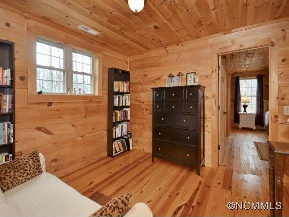 910 JOHN SMITH ROAD - Photo 11