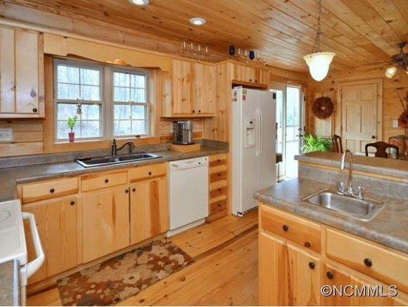 910 JOHN SMITH ROAD - Photo 6