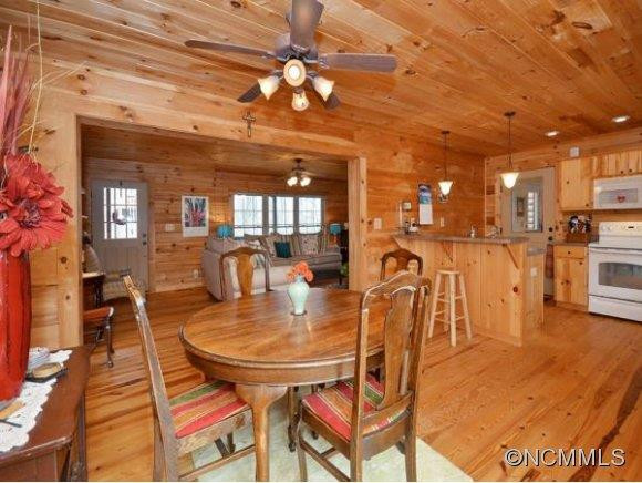 910 JOHN SMITH ROAD - Photo 8