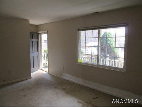 22 Mount Carmel Dr - Photo 5