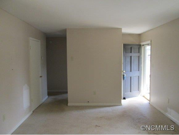 22 Mount Carmel Dr - Photo 8