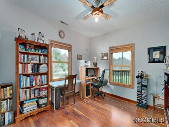 879 LOST COVE ROAD - Photo 11