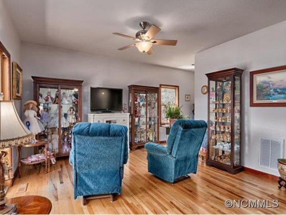 879 LOST COVE ROAD - Photo 5