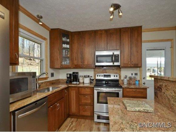 205 MEADOW WOODS DRIVE - Photo 2