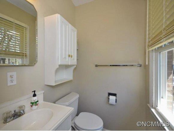 205 MEADOW WOODS DRIVE - Photo 12