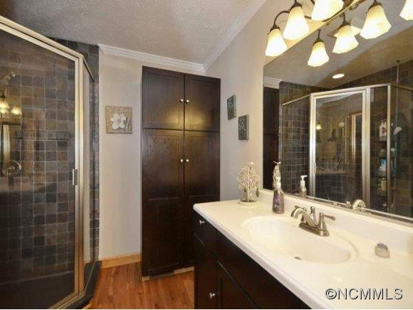 205 MEADOW WOODS DRIVE - Photo 8