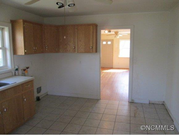 52 North Main St - Photo 7