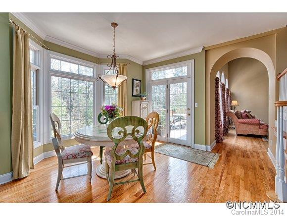 1120 Burnside - Photo 9