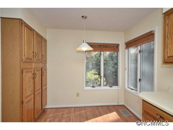 87 Willow Road A-1 - Photo 5