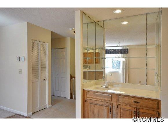 87 Willow Road A-1 - Photo 6