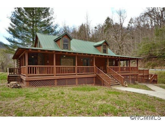 24 FREEMAN KNOLLS DRIVE