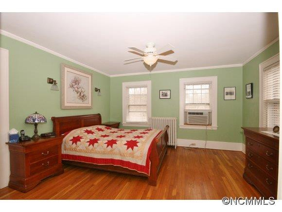 315 Montford Av - Photo 13