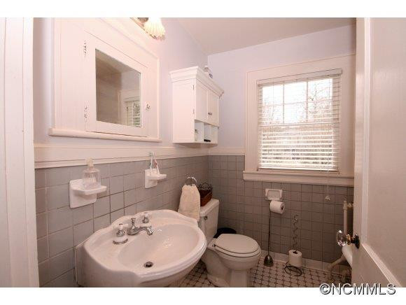 315 Montford Av - Photo 16
