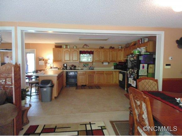 195 Miller Rd - Photo 5