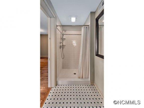69 Forest Hill Drive - Photo 14