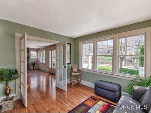 69 Forest Hill Drive - Photo 5