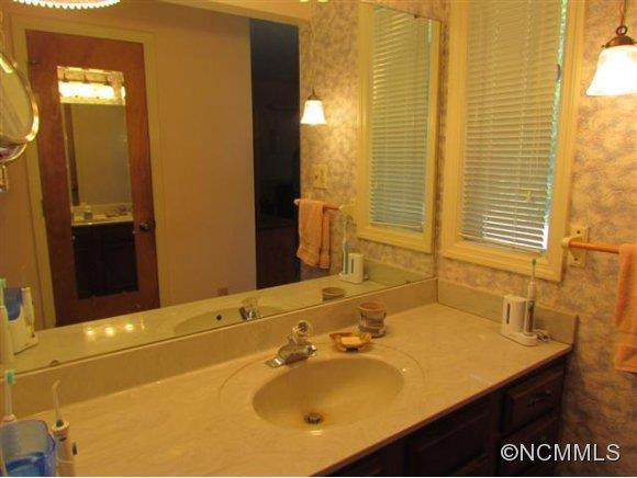 296 Woody Ln - Photo 13