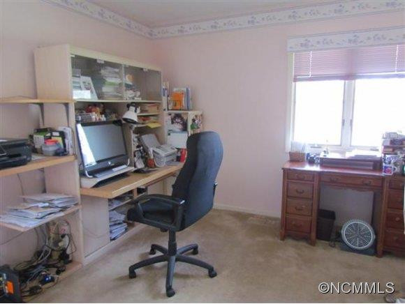 296 Woody Ln - Photo 15