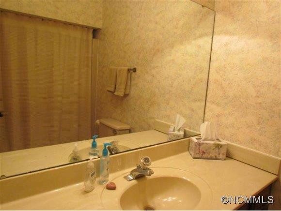 296 Woody Ln - Photo 16