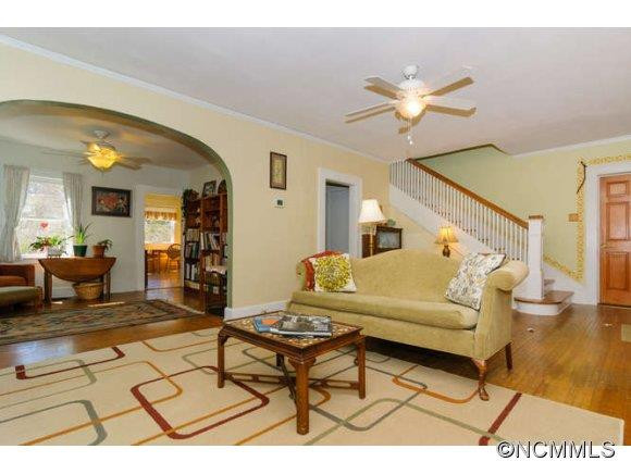 150 Murdock - Photo 2