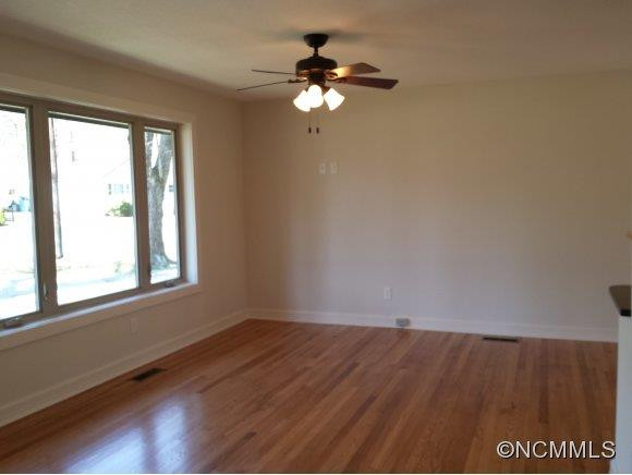 78 Robinson Avenue - Photo 21