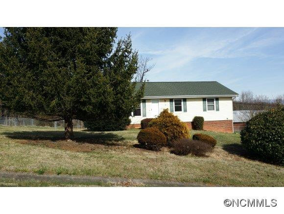 5 Fieldcrest Dr - Photo 2
