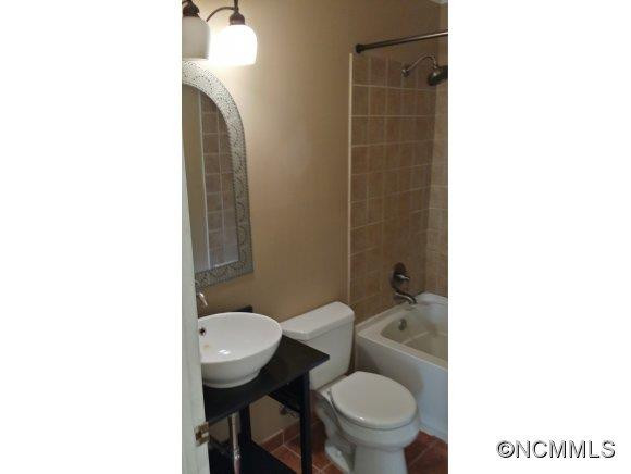 5 Fieldcrest Dr - Photo 11