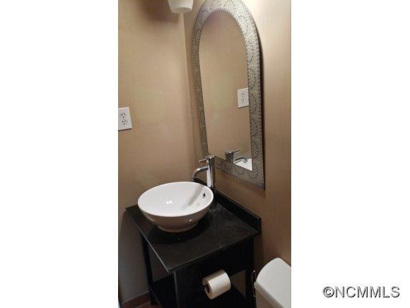 5 Fieldcrest Dr - Photo 12