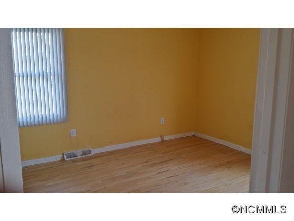 5 Fieldcrest Dr - Photo 8