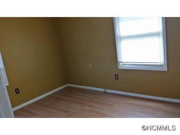 5 Fieldcrest Dr - Photo 9
