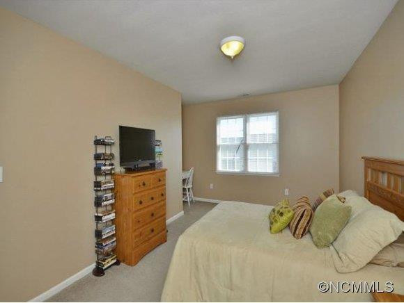 244 FARINGTON CIRCLE - Photo 14