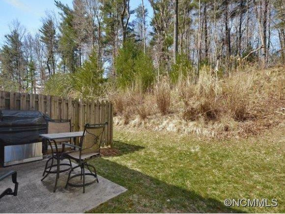 244 FARINGTON CIRCLE - Photo 17