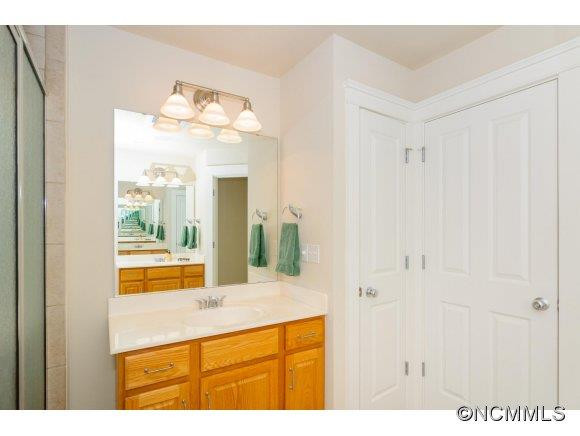 112 Mountain Drive - Photo 16