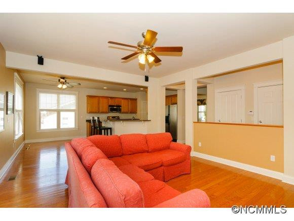 112 Mountain Drive - Photo 5