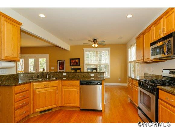 112 Mountain Drive - Photo 8