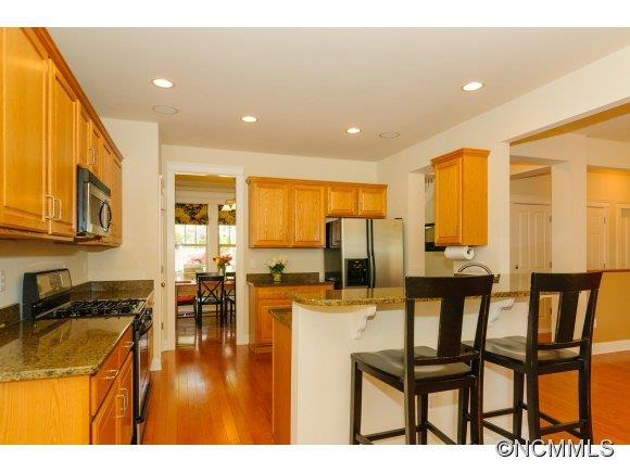 112 Mountain Drive - Photo 9