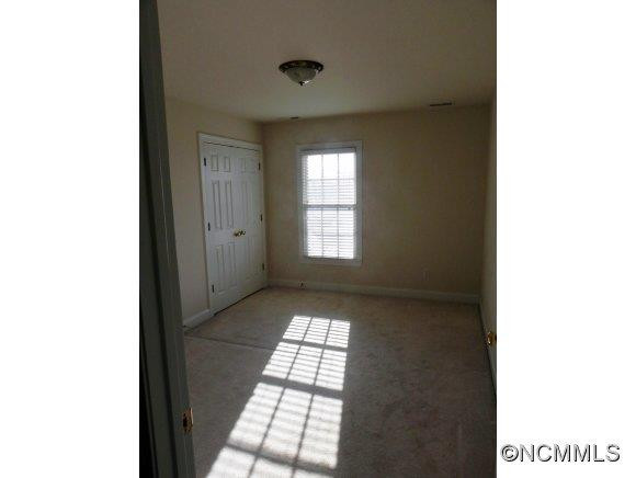 210 Leucothoe Lane - Photo 14