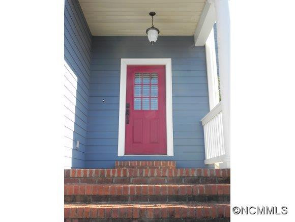 210 Leucothoe Lane - Photo 3