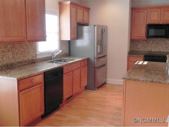 210 Leucothoe Lane - Photo 6