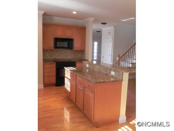 210 Leucothoe Lane - Photo 8