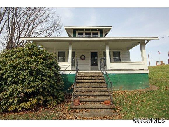 87 Lowe Street - Photo 2