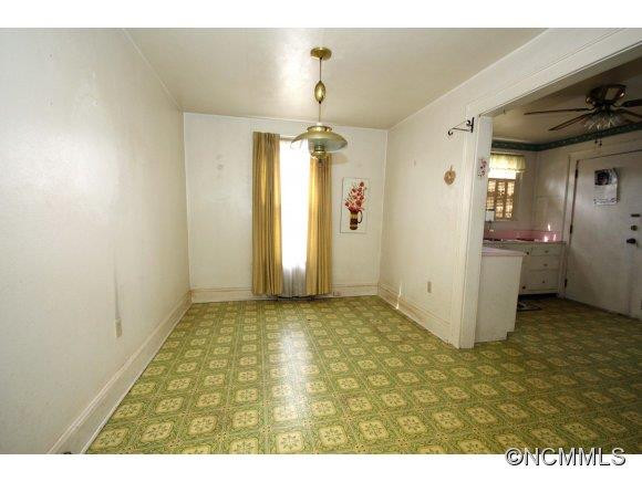 87 Lowe Street - Photo 3