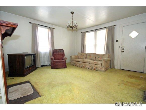 87 Lowe Street - Photo 5