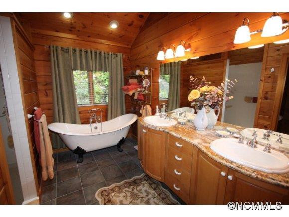 132 Crimson View Lane - Photo 16
