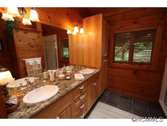 132 Crimson View Lane - Photo 18