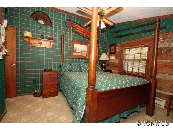 75 Mountain Meadows Lane - Photo 11